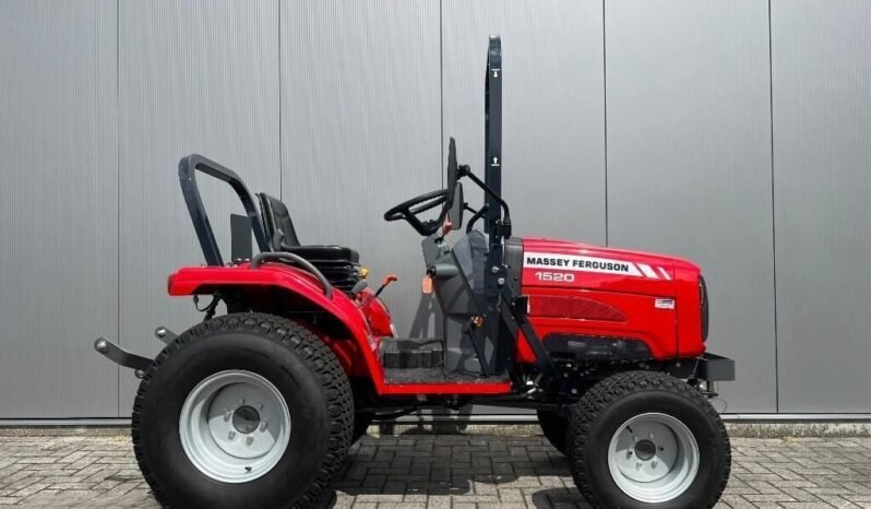 
								Massey Ferguson 1520 full									