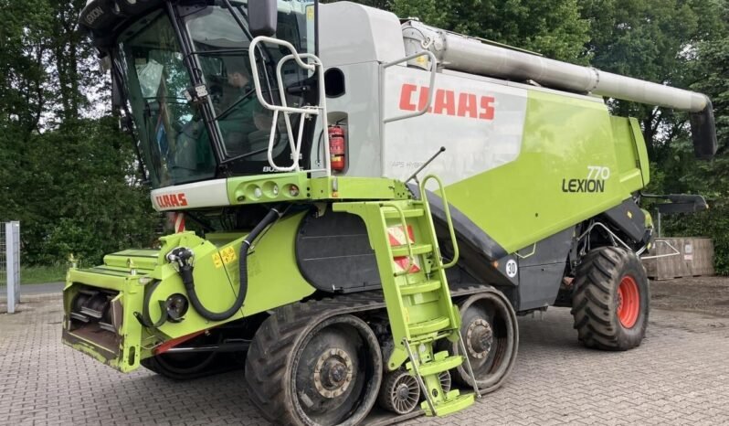 
								Claas Lexion 770 TT full									
