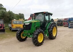 John Deere 6115 D