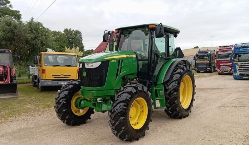 
								John Deere 6115 D full									