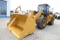 CAT 950M